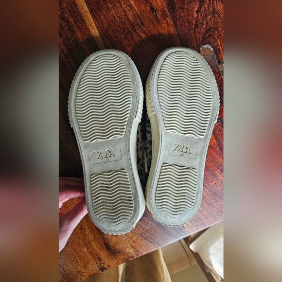 Zara Cheetah Print Sneakers - Picture 2 of 4